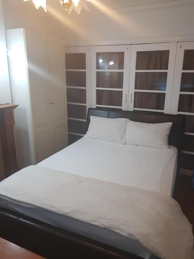 Family Lodge, Princess Lodge, Executive Lodge, Master'S Lodge Ілфорд Екстер'єр фото